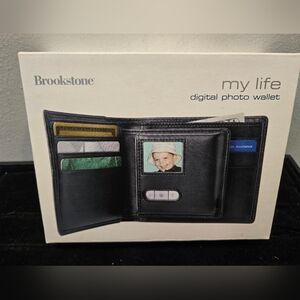 Brookstone Black My Life Digital Photo Wallet